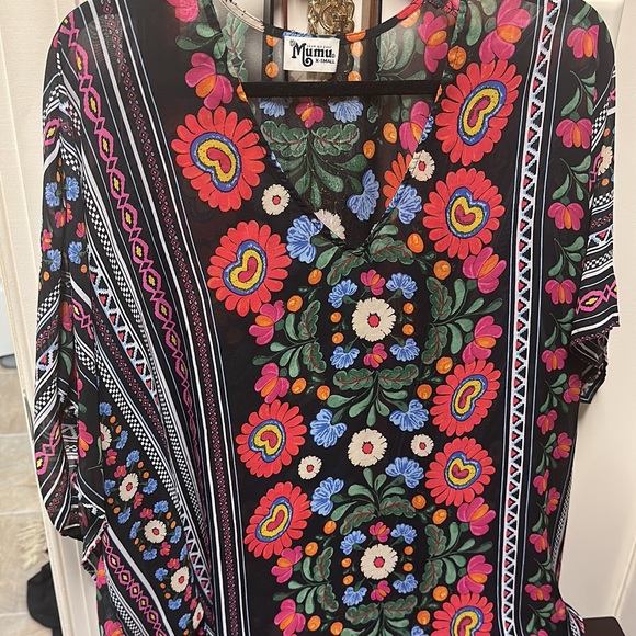 Show me your mumu beach coverup - Picture 2 of 2